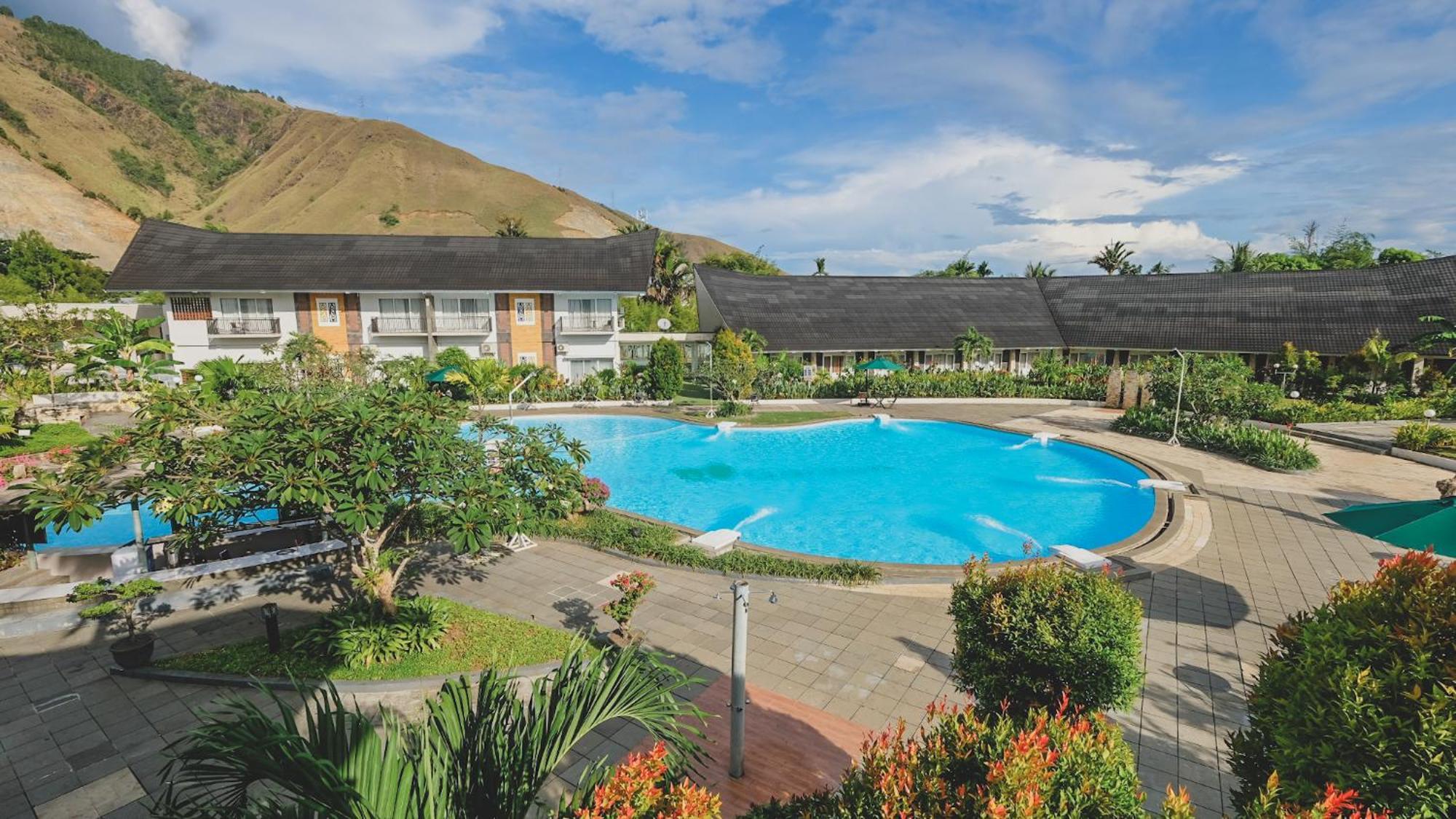 Hotel Suni Sentani - Managed By East Season Jayapura Exterior photo